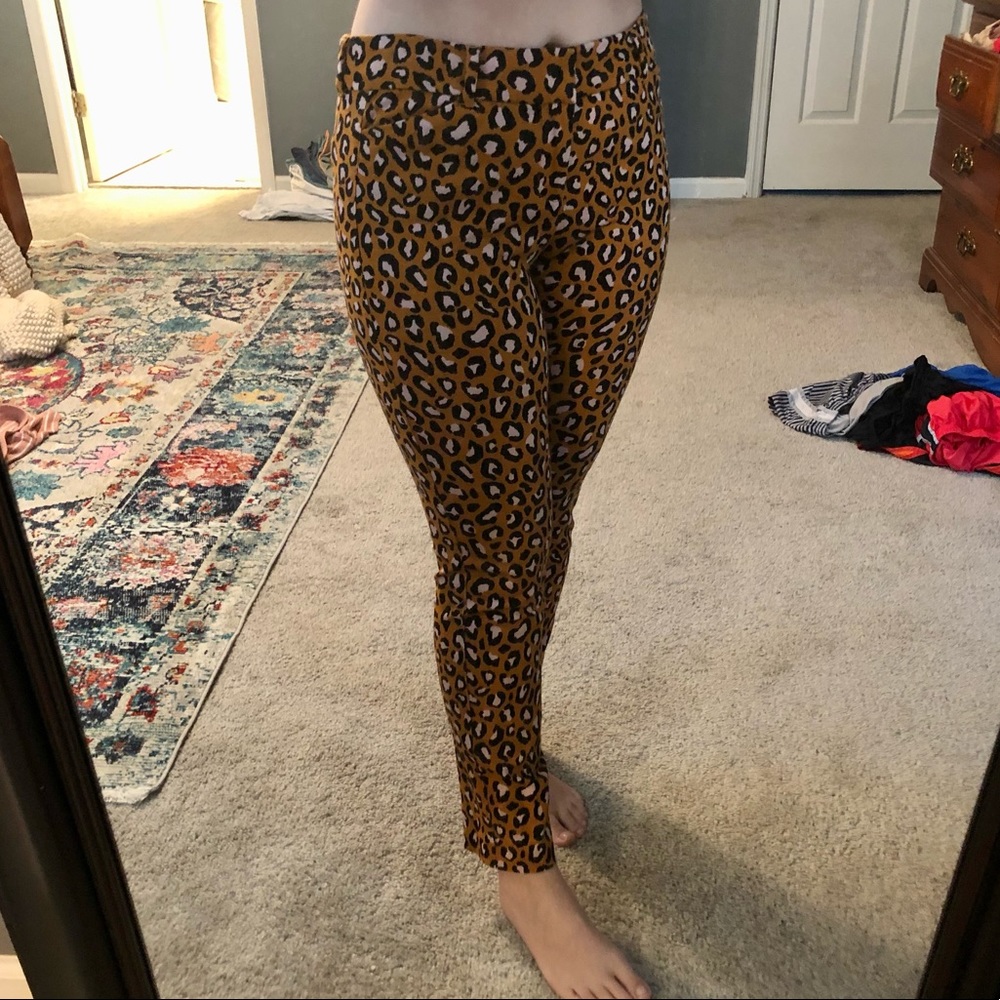 Leopard Old Navy Pixie Pants